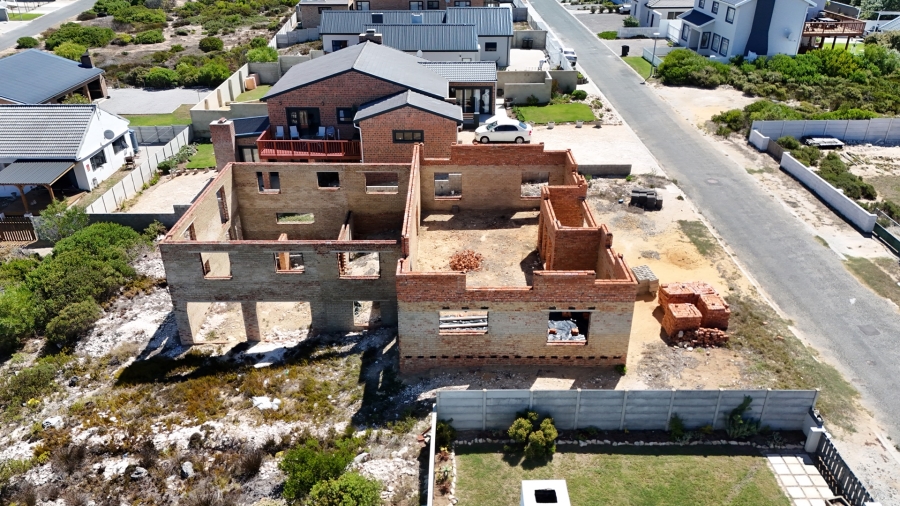 6 Bedroom Property for Sale in Struisbaai Western Cape